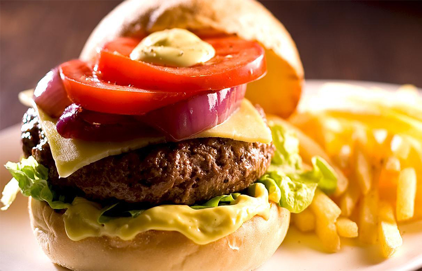 5,9€ από 10€ για ατομικό menu που περιλαμβάνει Burger, Tηγανιτές Πατάτες & Αναψυκτικό, στο μοναδικό restaurant ''Jimmy's Burgers'' στο Νέο Ψυχικό